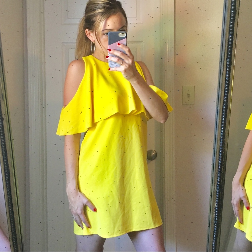 Yellow Zara Off the Shoulder Dress *new w/ tags”